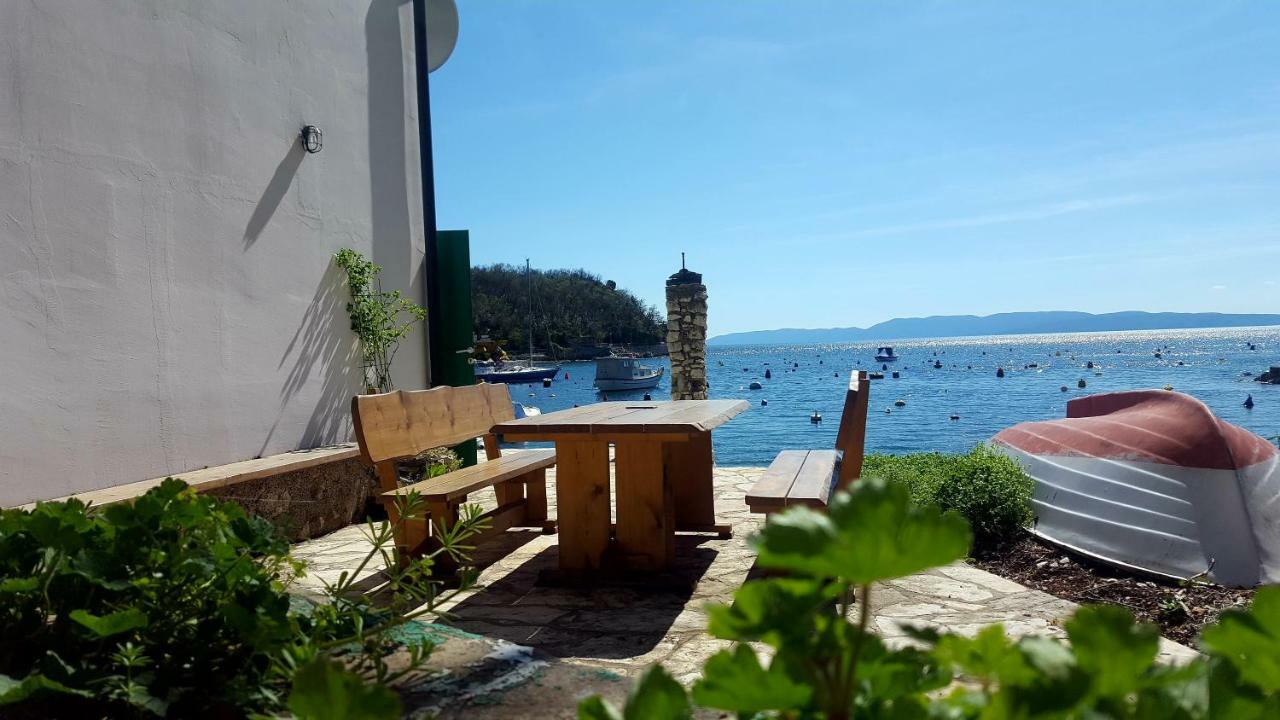 Beach House Bassi Рієка Екстер'єр фото